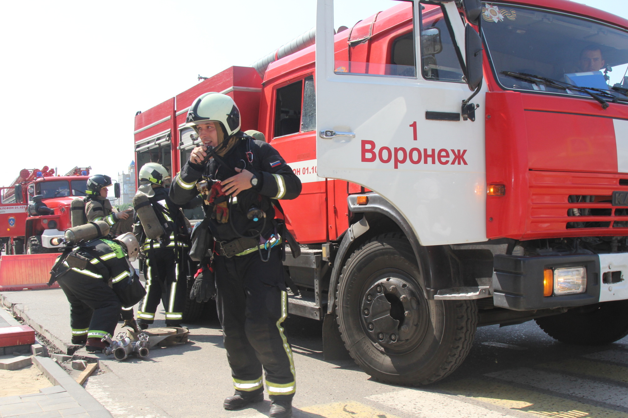 Пожарно-тактические учения на ТЦ Воронежский - Новости - Главное управление  МЧС России по Воронежской области